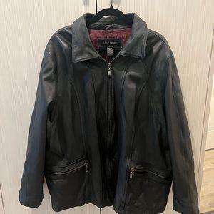 100% LEATHER BOMBER JACKET ( oversized)